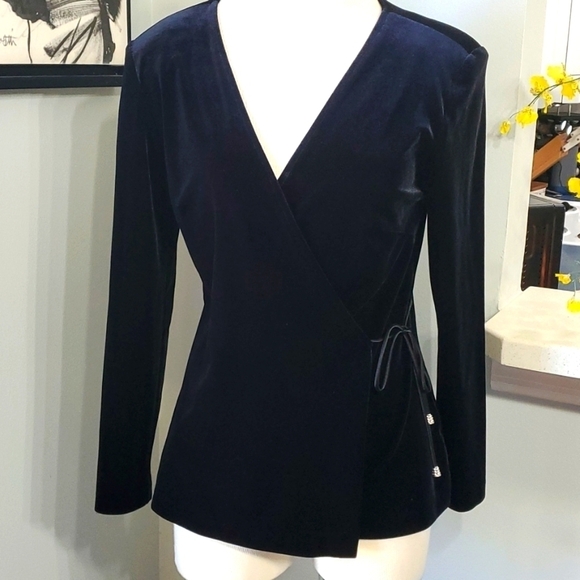Veste Patra Femme Taille 8 Purple Ink – Veste De Cérémonie Ouverte à épaulettes Métalliques